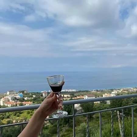 Bed & Breakfast Bluflest Dhërmi