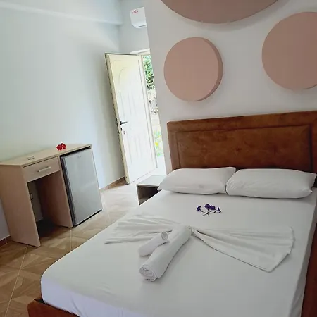Bed and Breakfast Bluflest 4*