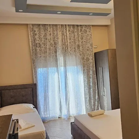 Bluflest 4* Dhërmi