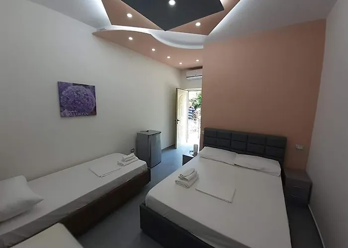 Bed & Breakfast Bluflest Dhërmi