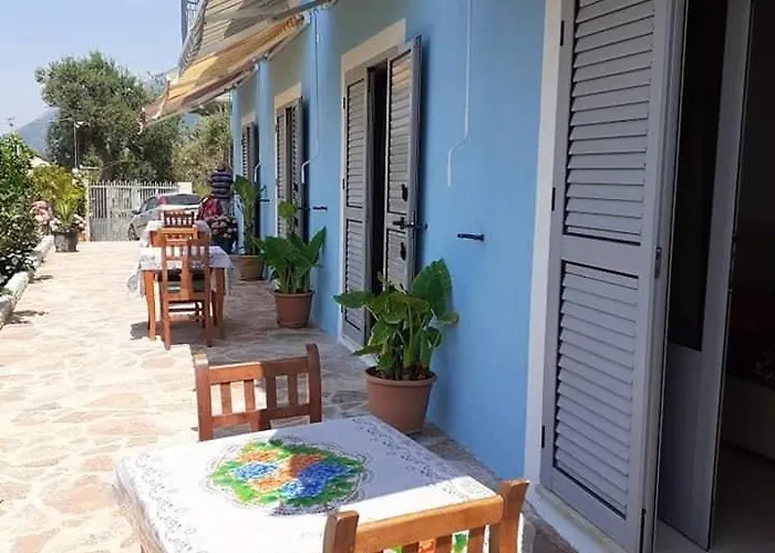 Bluflest Bed & Breakfast 4*